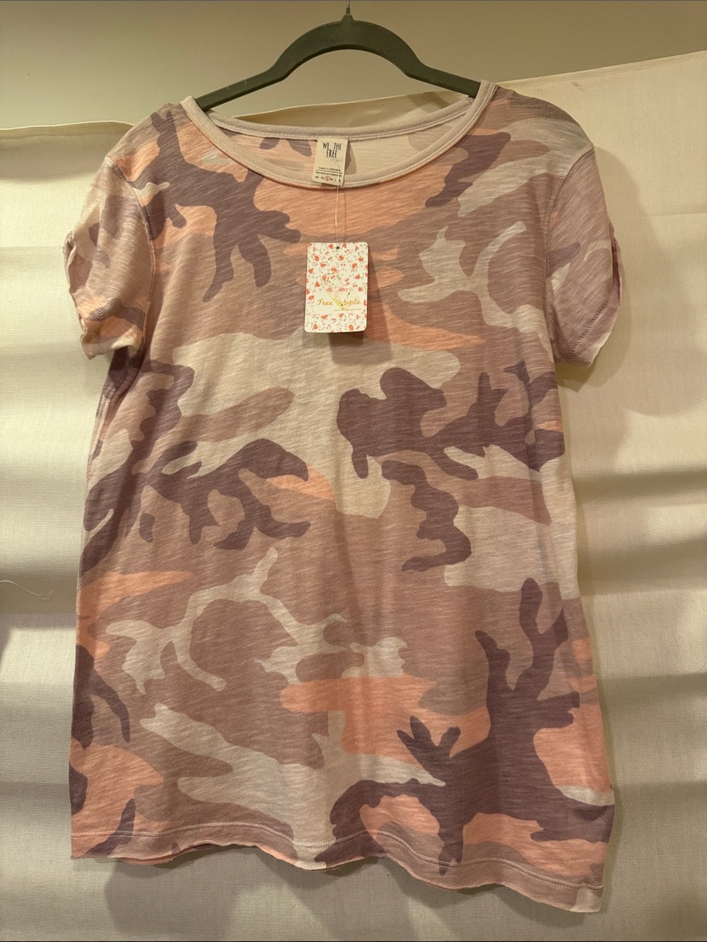 We The Free Pink Blush Camo Short Sleeve Tee New with tags Size S